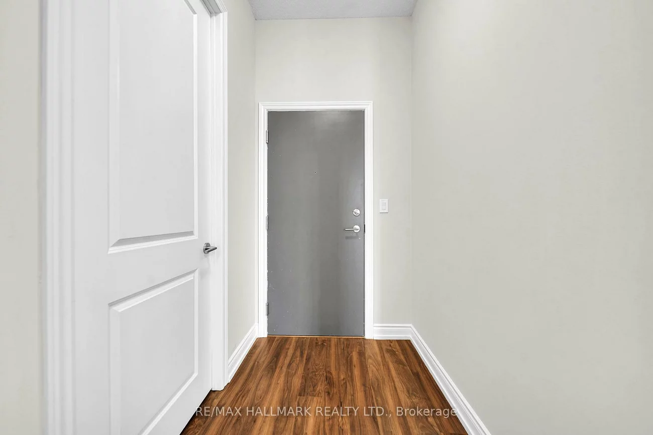 9600, Yonge, North Richvale, Richmond Hill