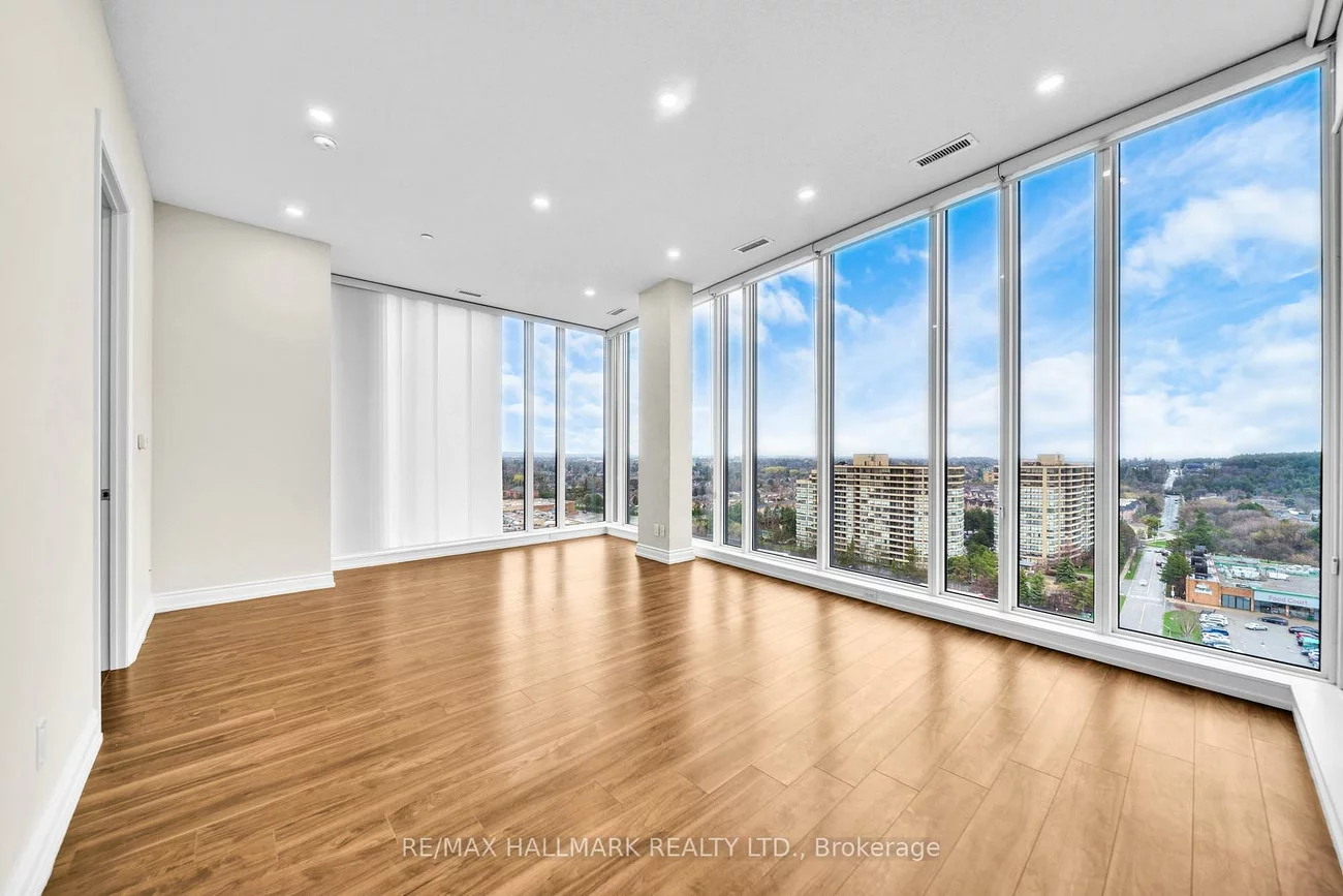 9600, Yonge, North Richvale, Richmond Hill