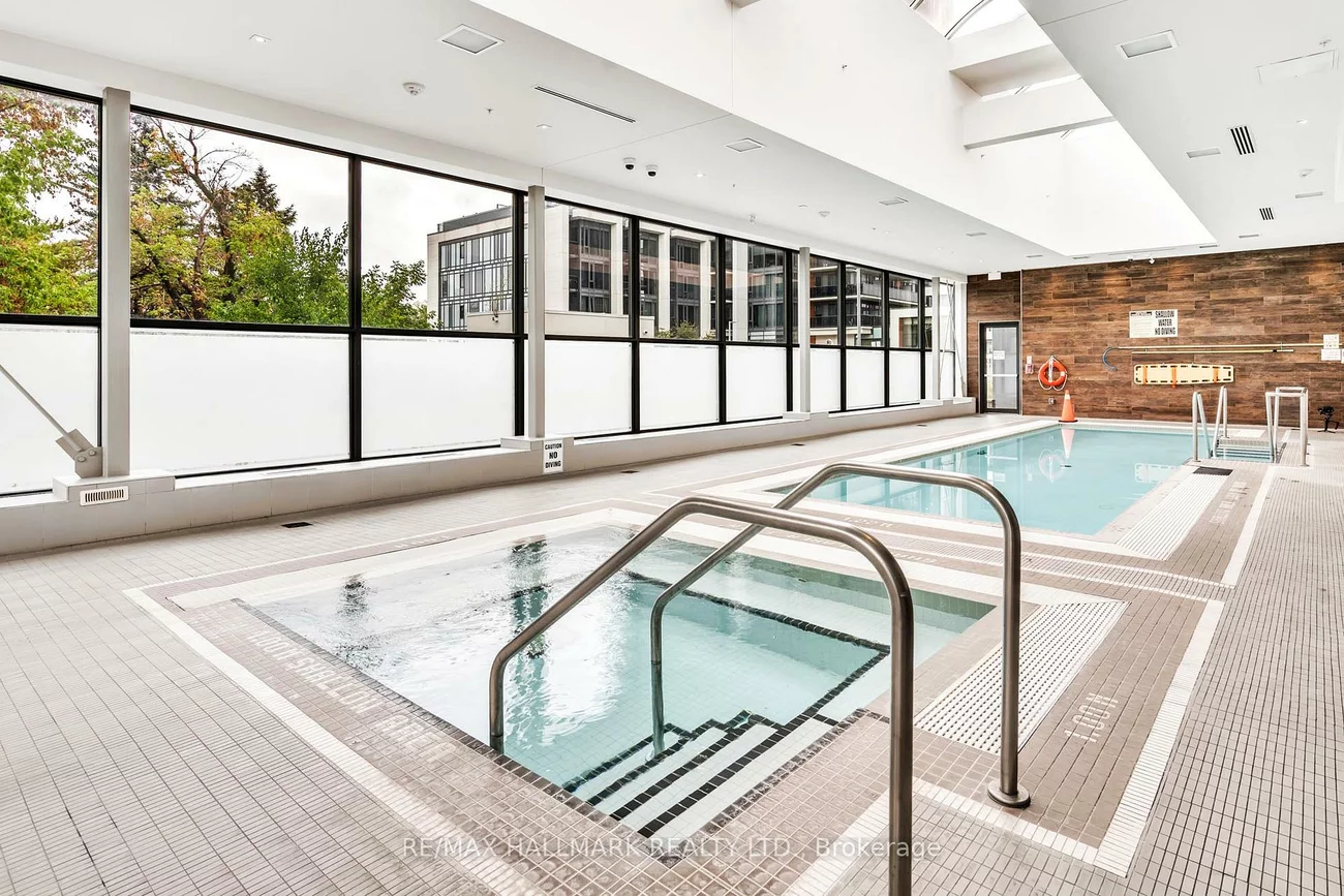 9600, Yonge, North Richvale, Richmond Hill