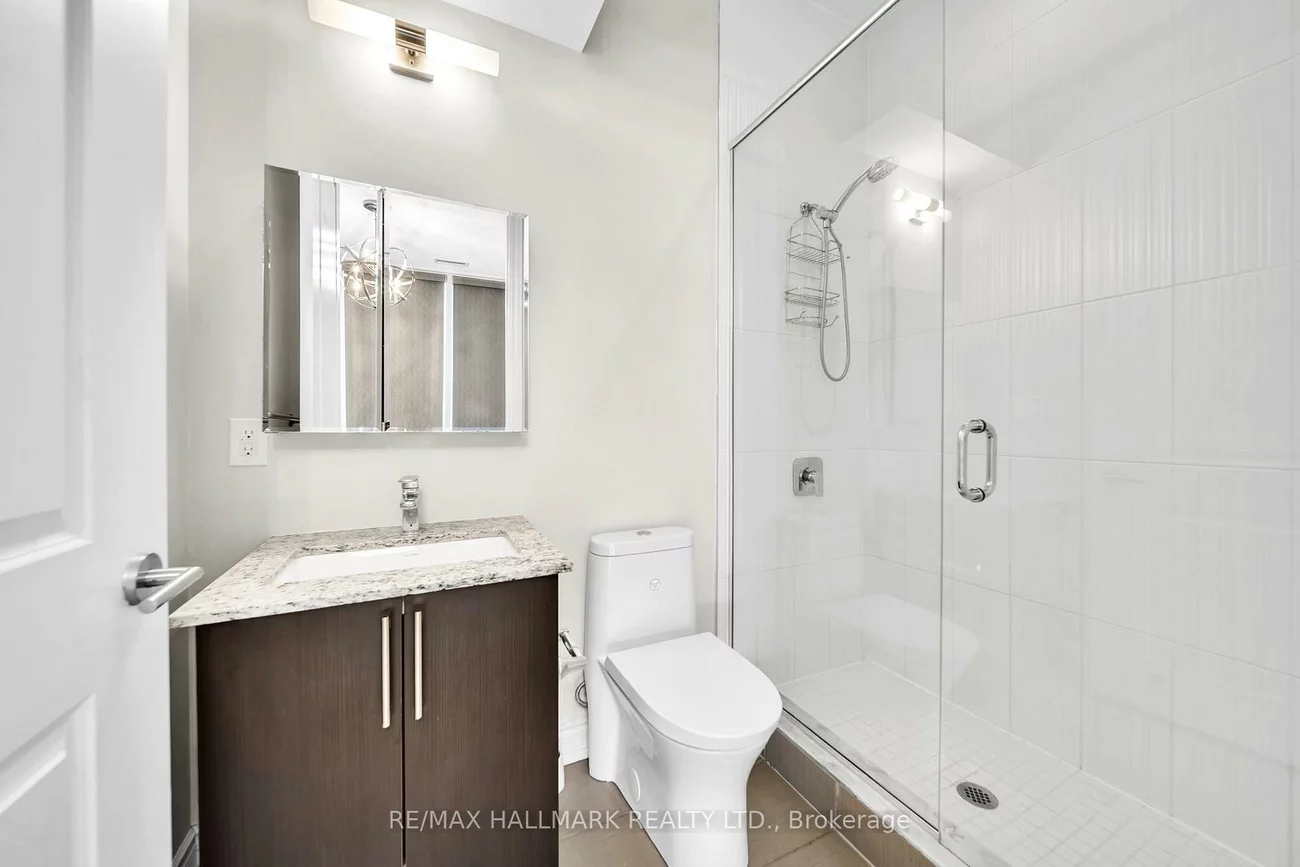 9600, Yonge, North Richvale, Richmond Hill