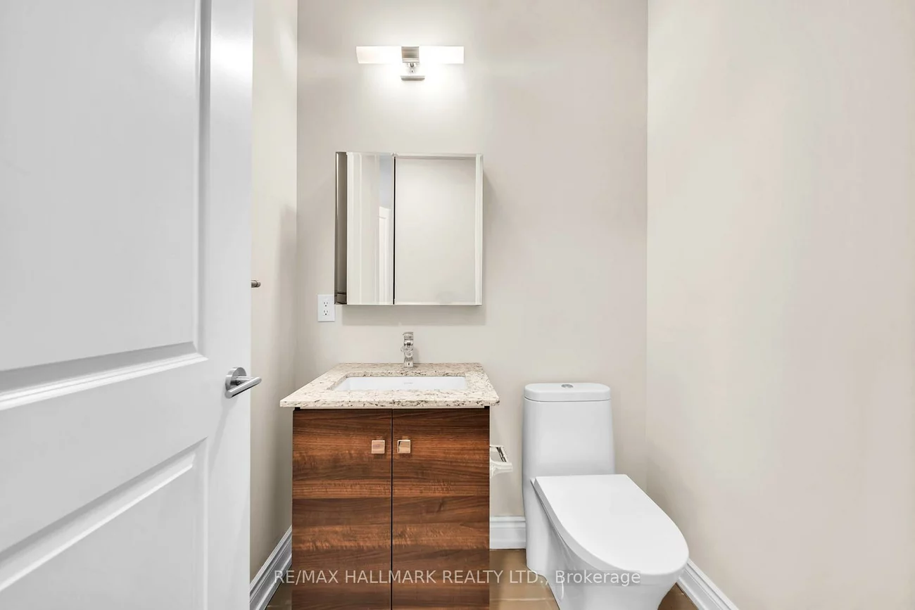 9600, Yonge, North Richvale, Richmond Hill
