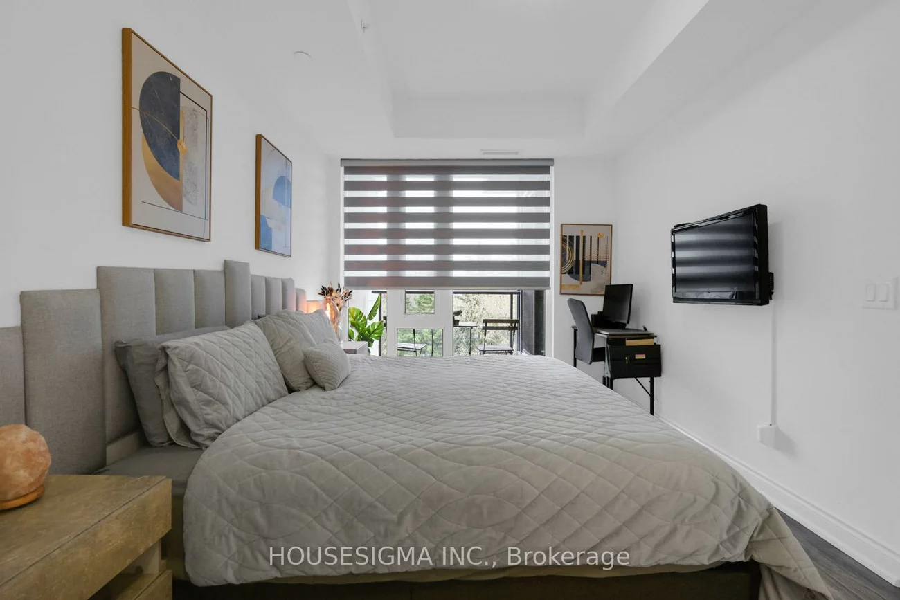 9618, Yonge, North Richvale, Richmond Hill