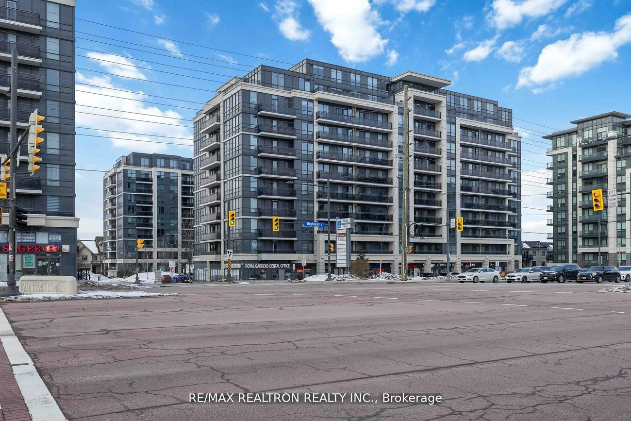 372, Highway 7, Doncrest, Richmond Hill