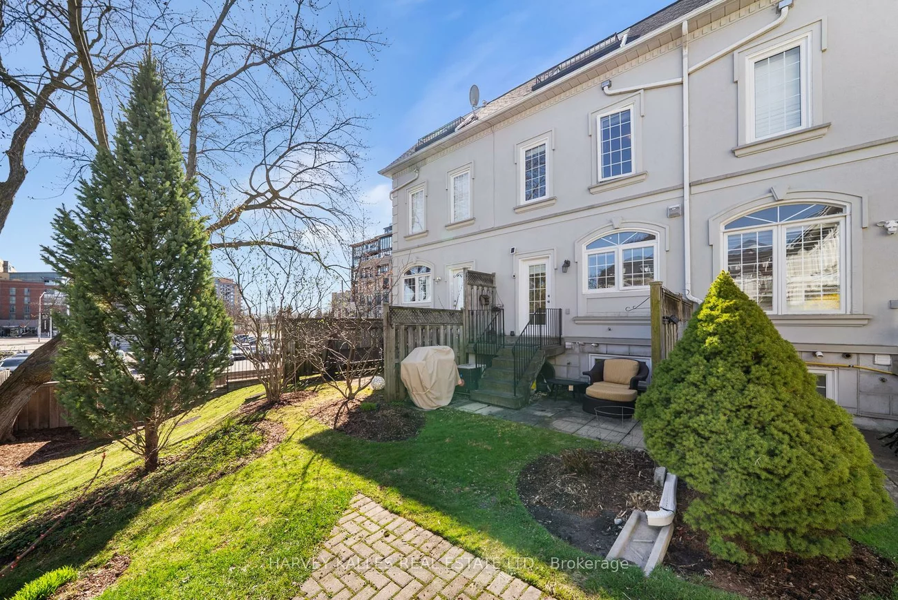 27, Benson, Mill Pond, Richmond Hill