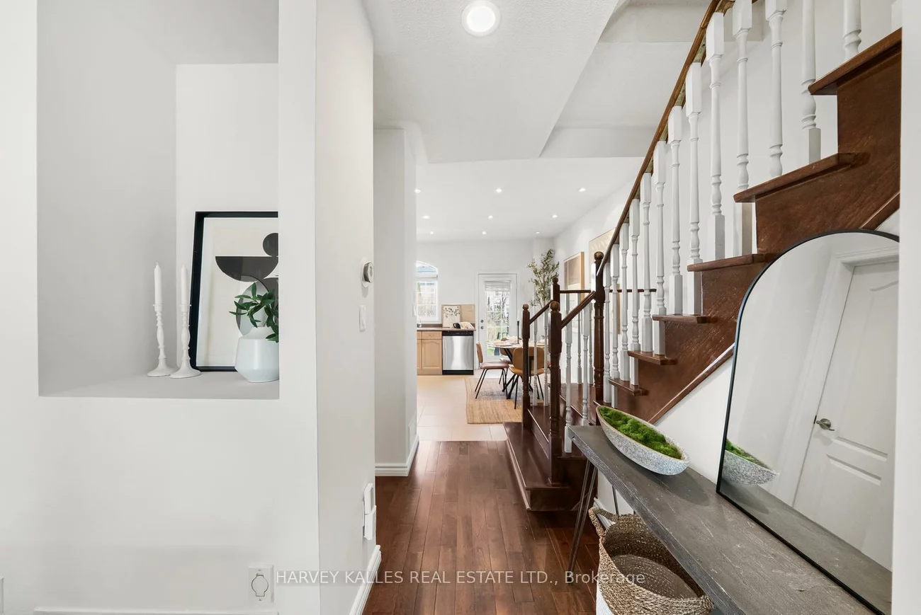 27, Benson, Mill Pond, Richmond Hill