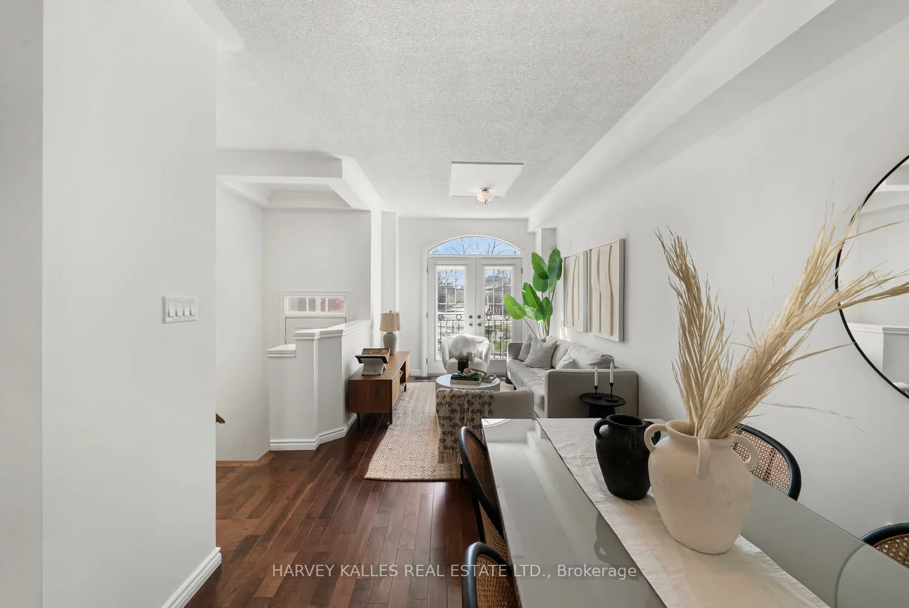 27, Benson, Mill Pond, Richmond Hill