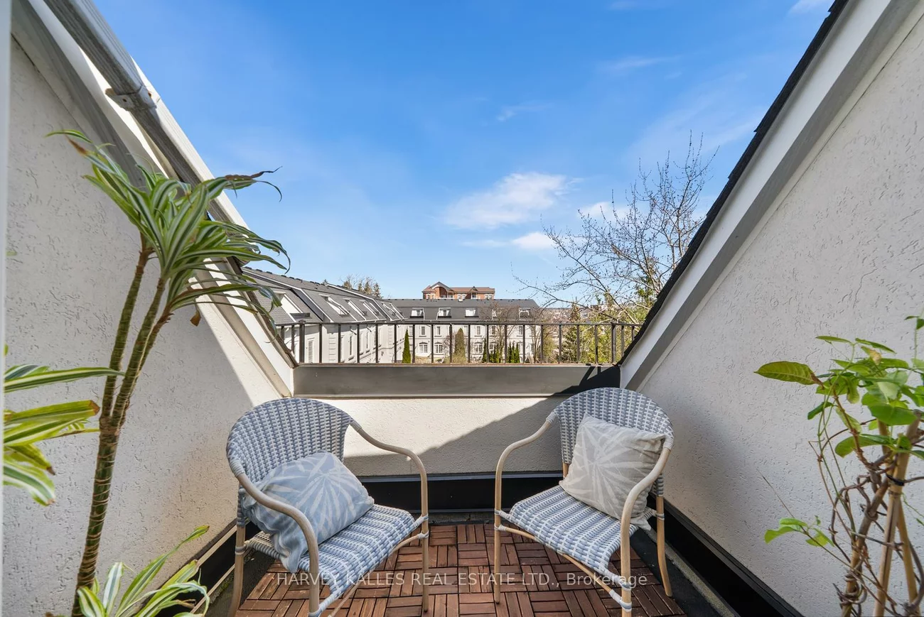 27, Benson, Mill Pond, Richmond Hill
