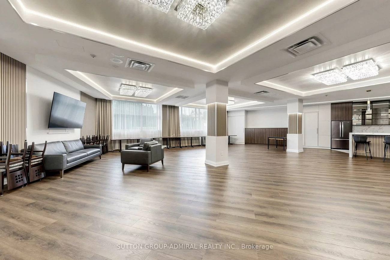 40, Harding, North Richvale, Richmond Hill