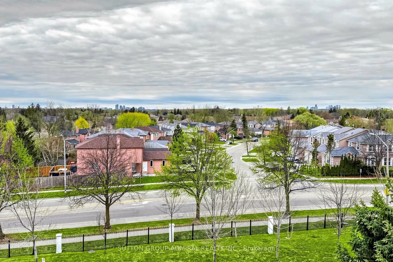 40, Harding, North Richvale, Richmond Hill