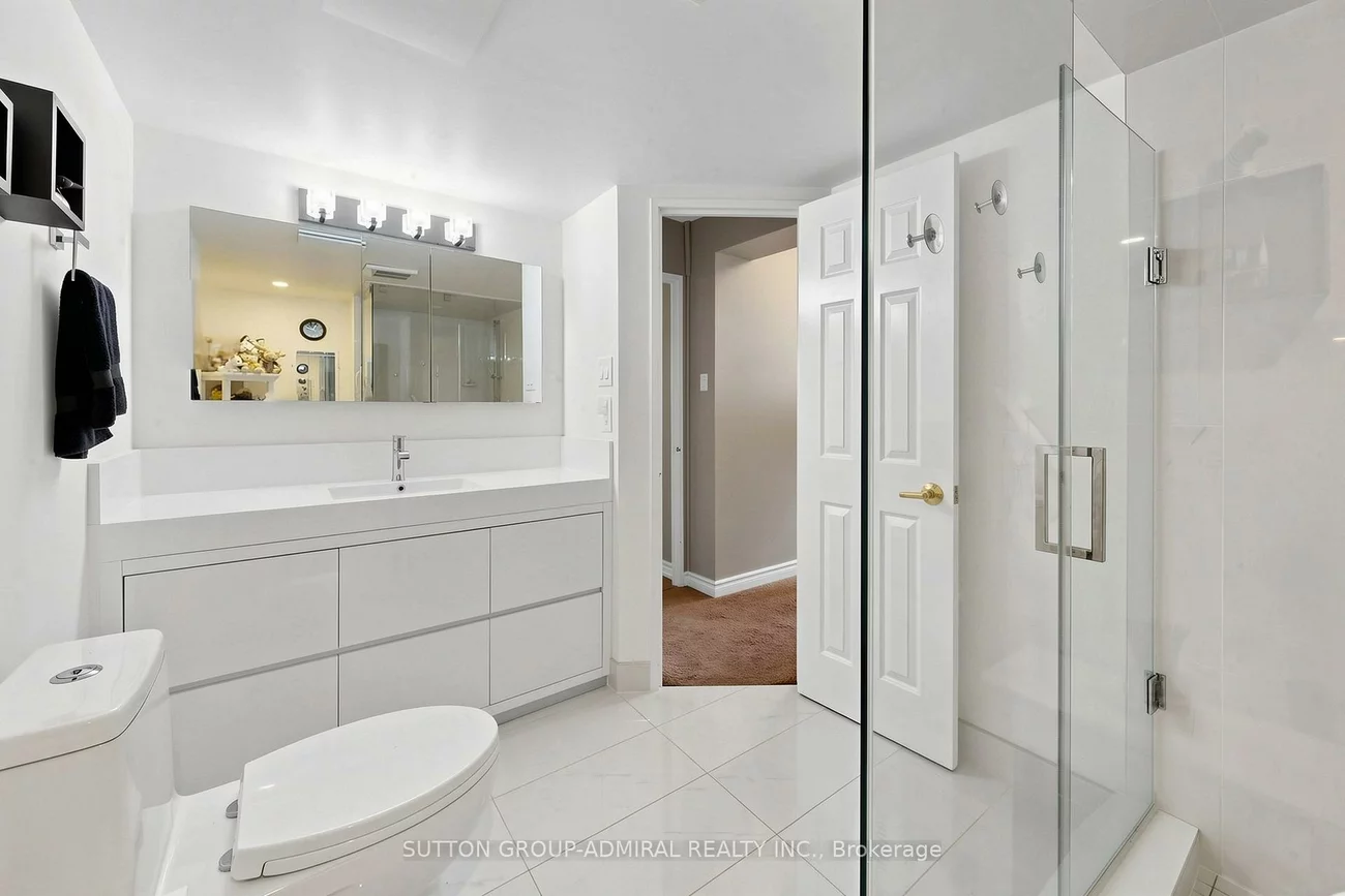 40, Harding, North Richvale, Richmond Hill