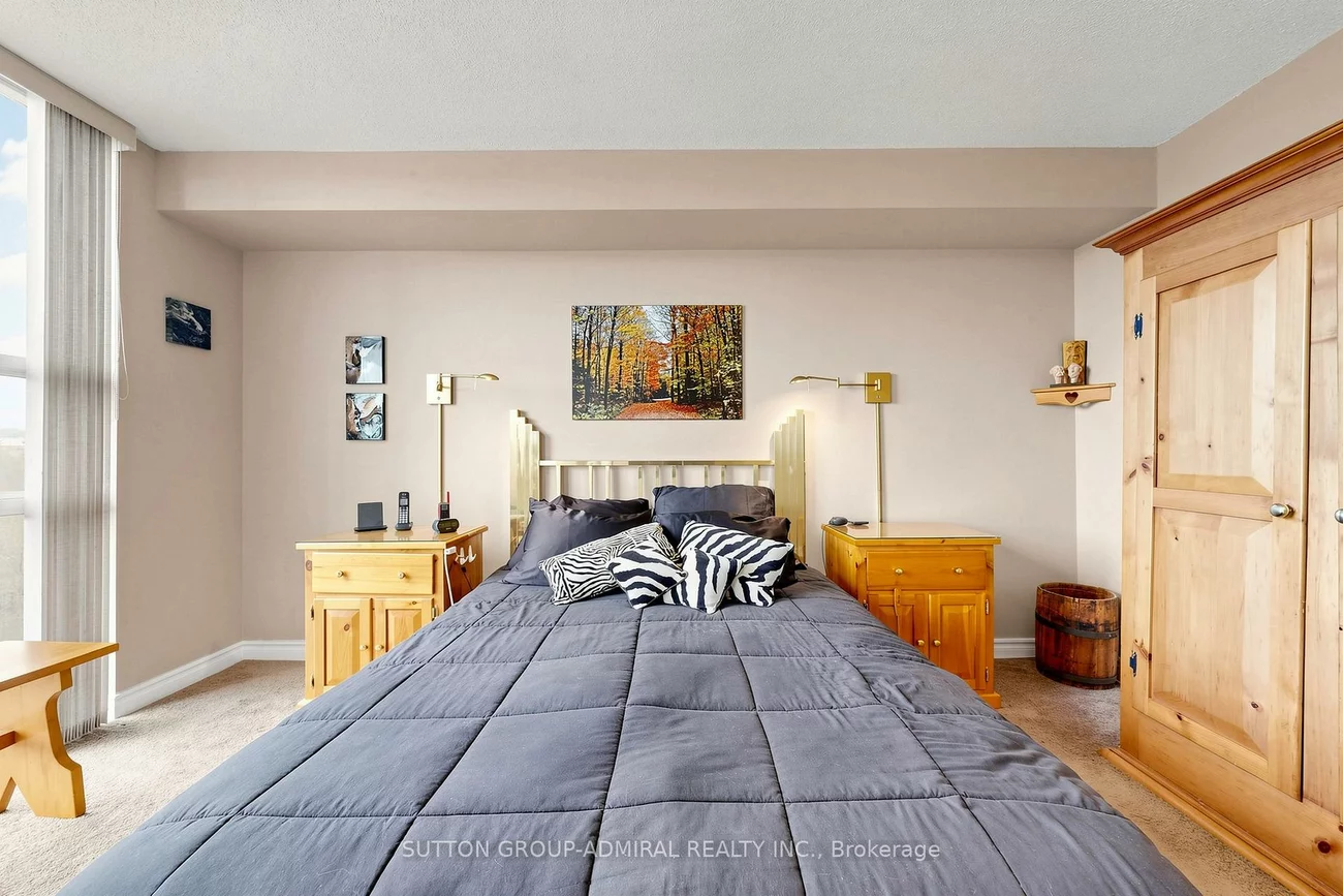 40, Harding, North Richvale, Richmond Hill