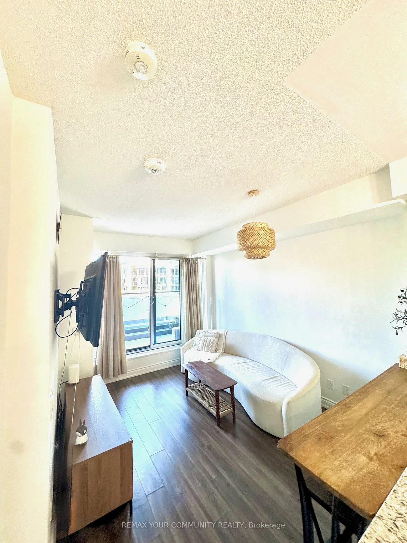 9618, Yonge, North Richvale, Richmond Hill