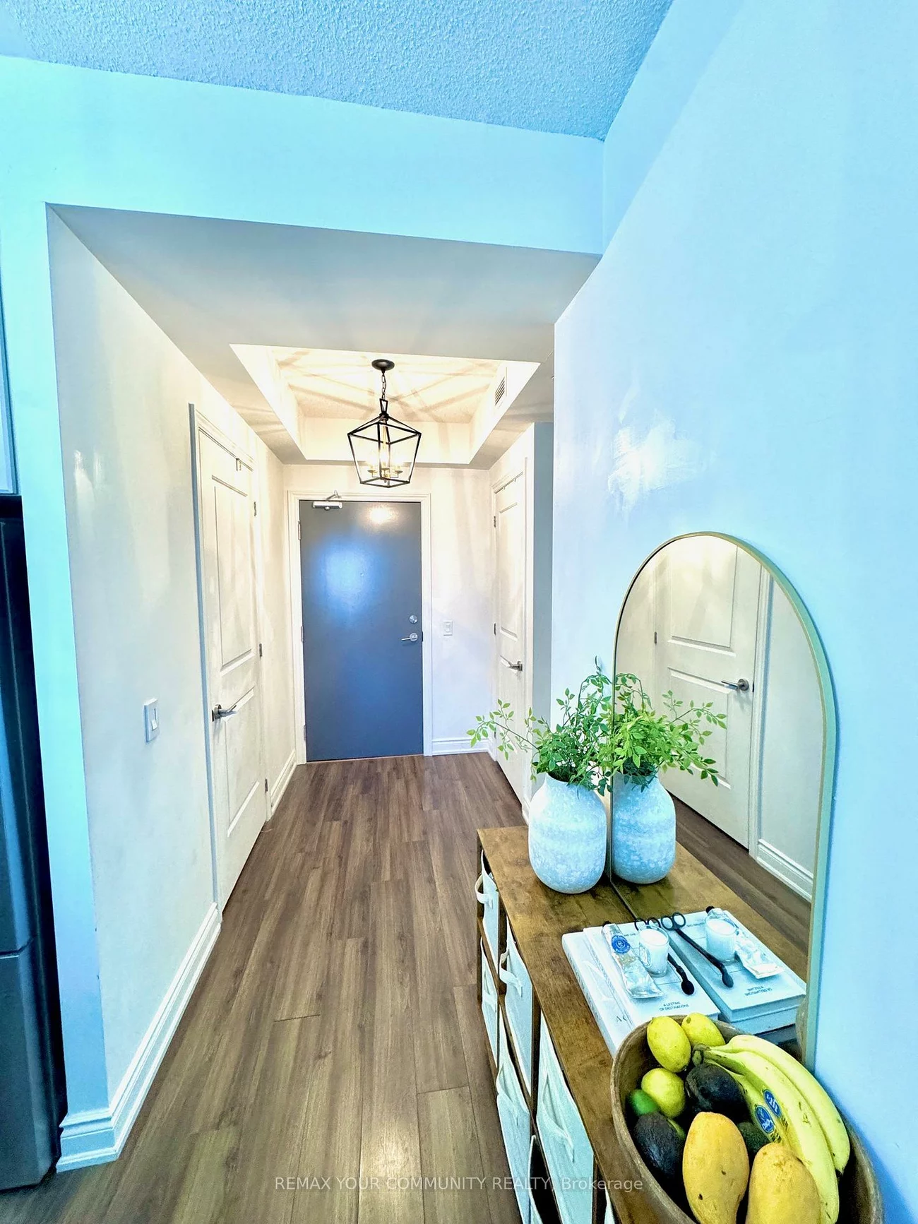 9618, Yonge, North Richvale, Richmond Hill
