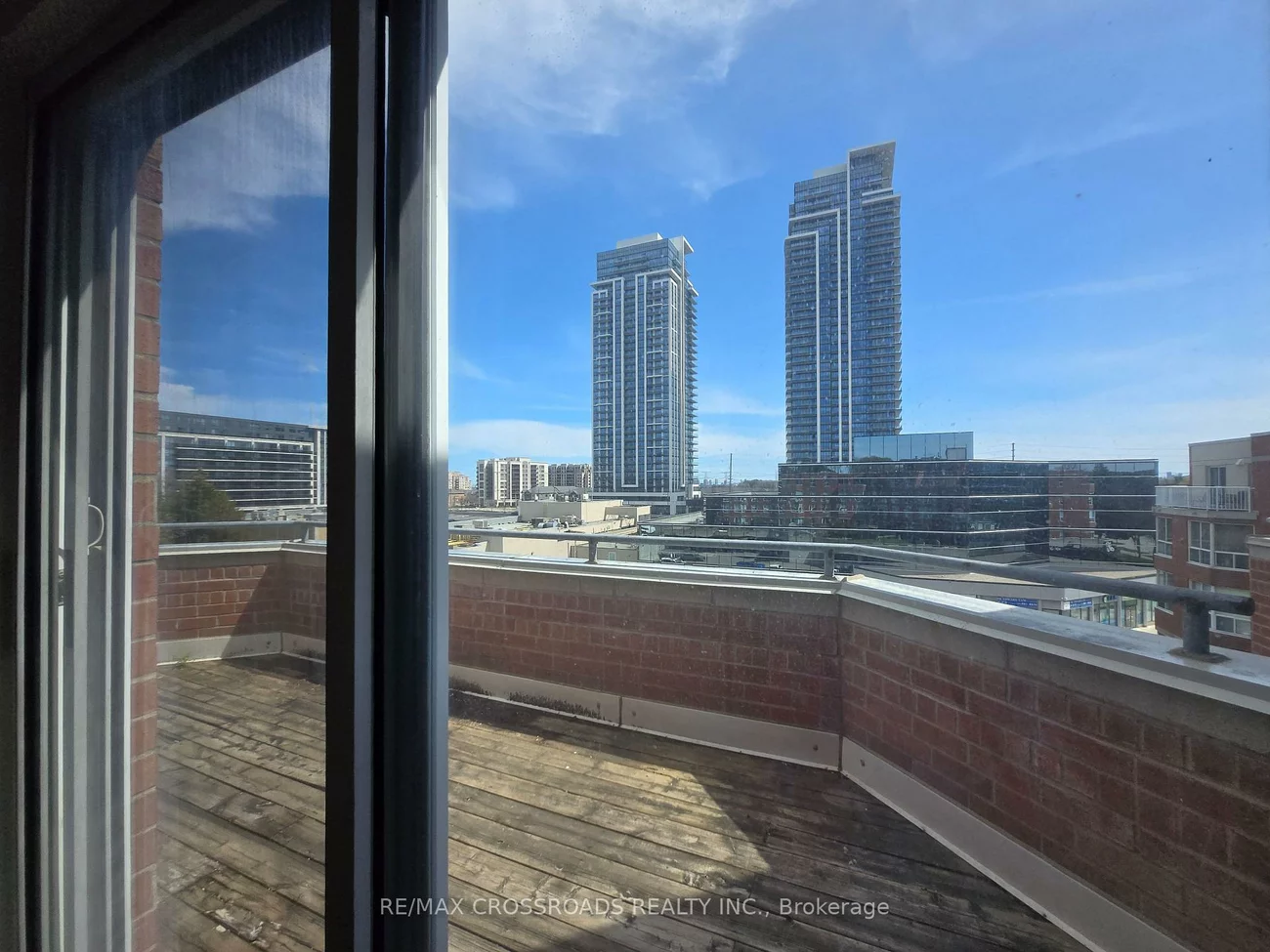 9, Chalmers, Doncrest, Richmond Hill