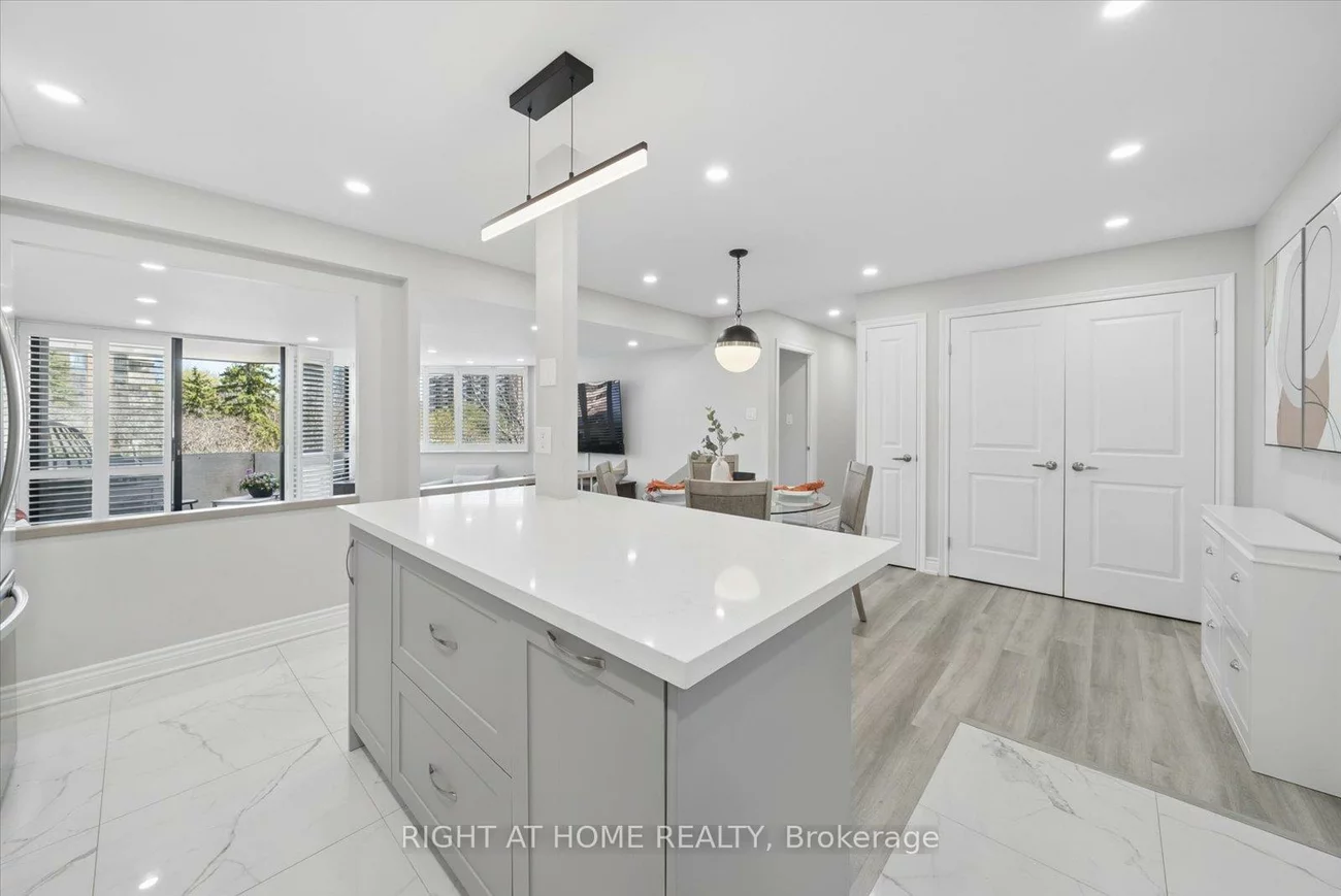 70, Baif, North Richvale, Richmond Hill