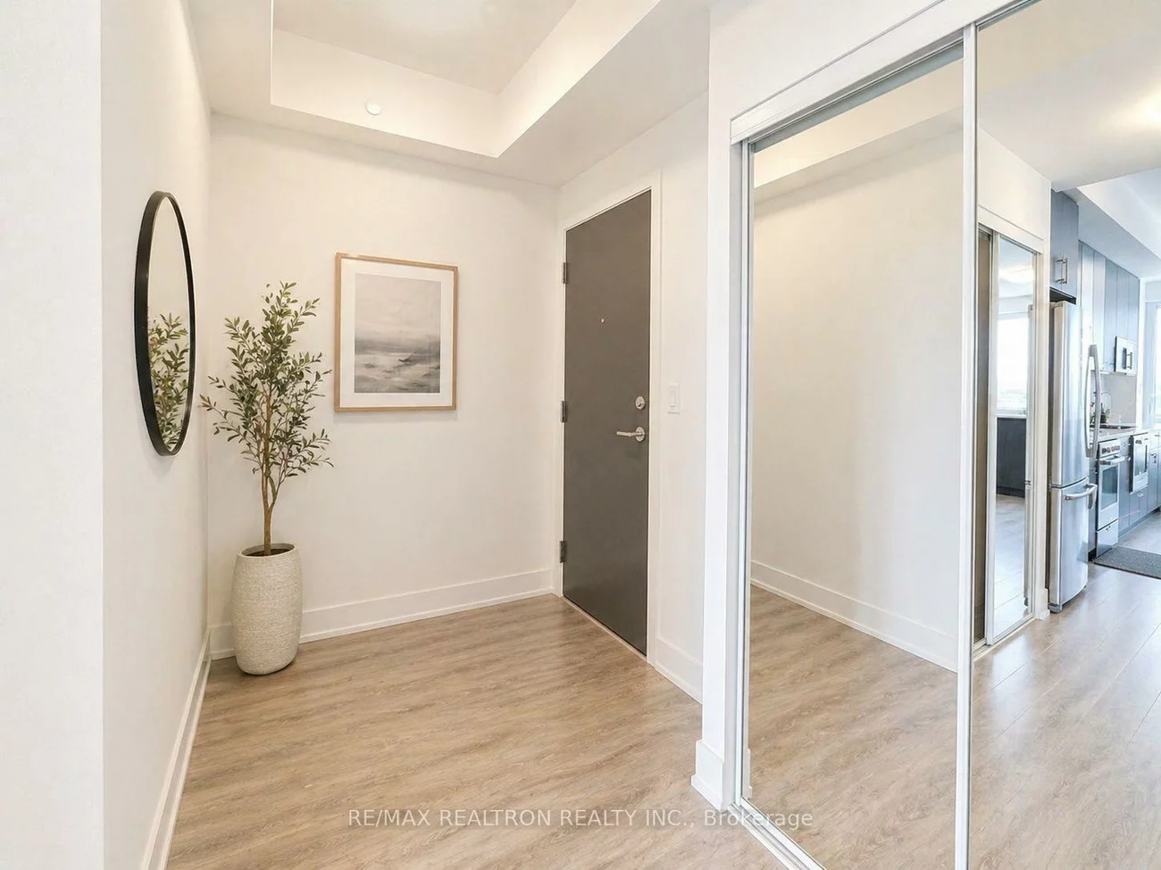 9608, Yonge, North Richvale, Richmond Hill