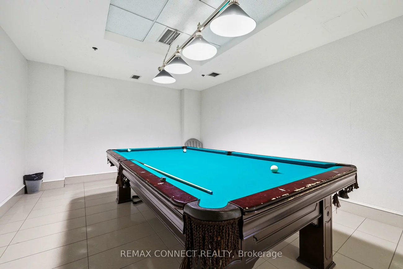 11121, Yonge, Devonsleigh, Richmond Hill