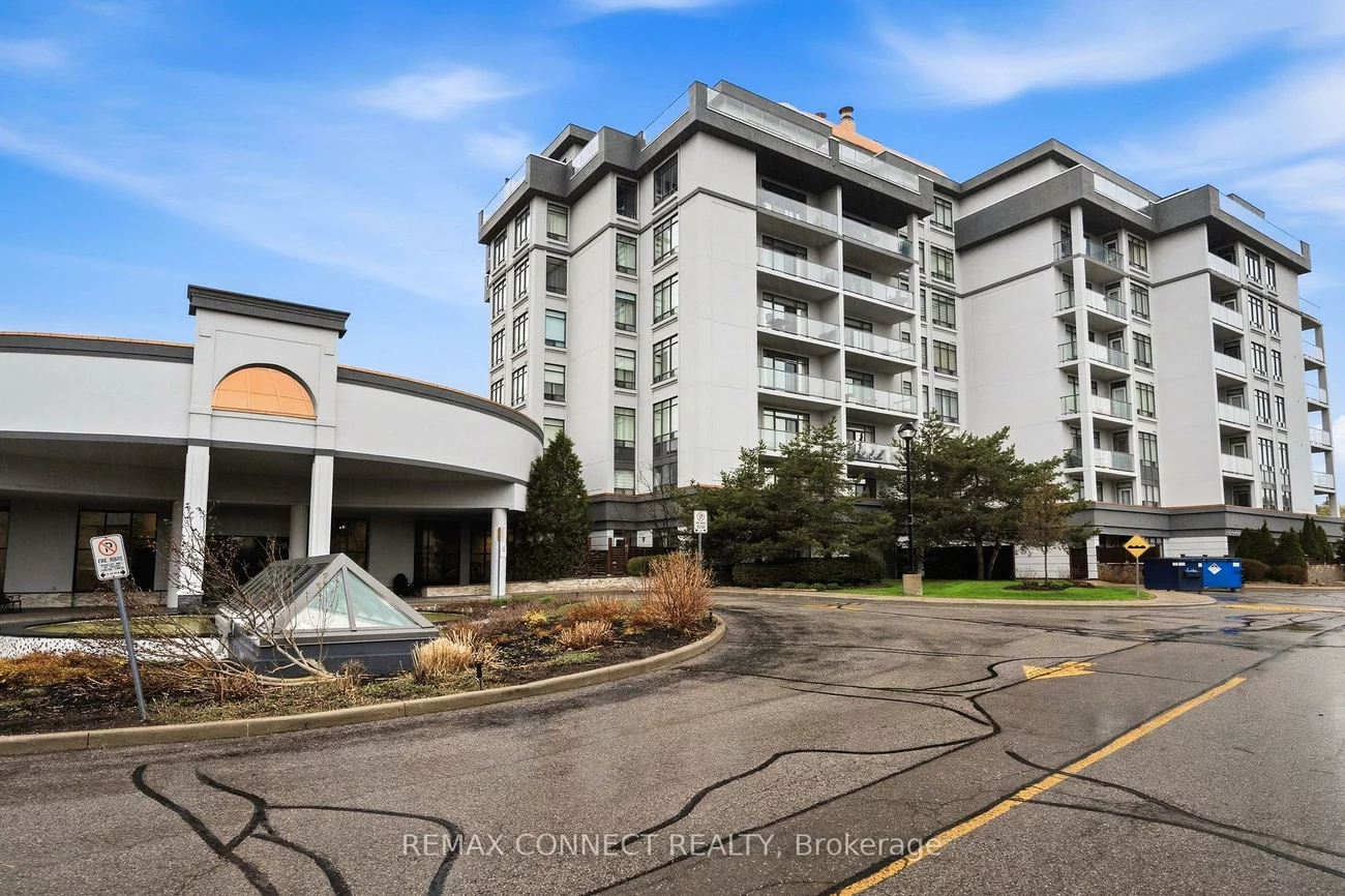 11121, Yonge, Devonsleigh, Richmond Hill