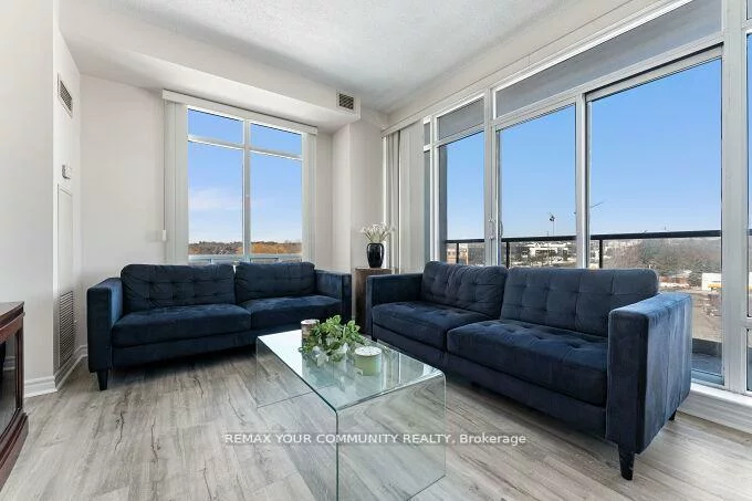 11121, Yonge, Devonsleigh, Richmond Hill