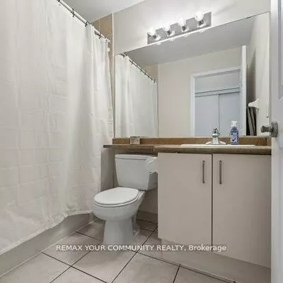11121, Yonge, Devonsleigh, Richmond Hill