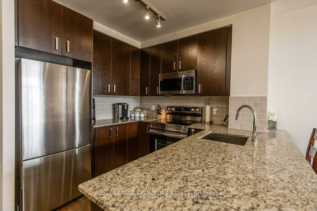 11611, Yonge, Jefferson, Richmond Hill