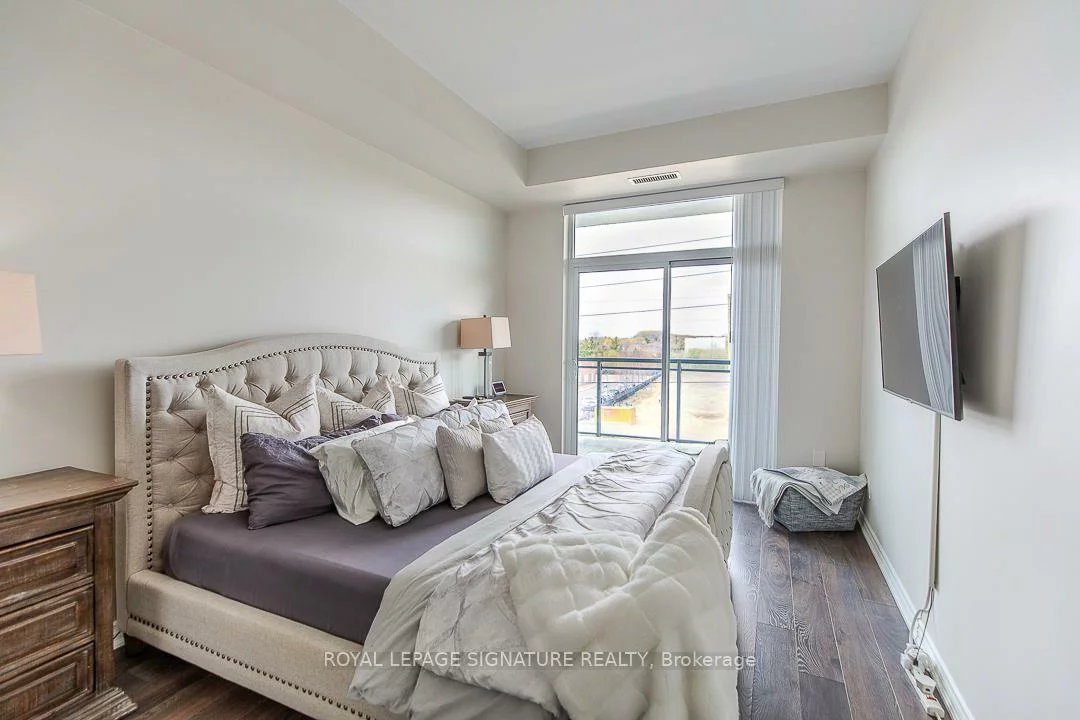 11611, Yonge, Jefferson, Richmond Hill