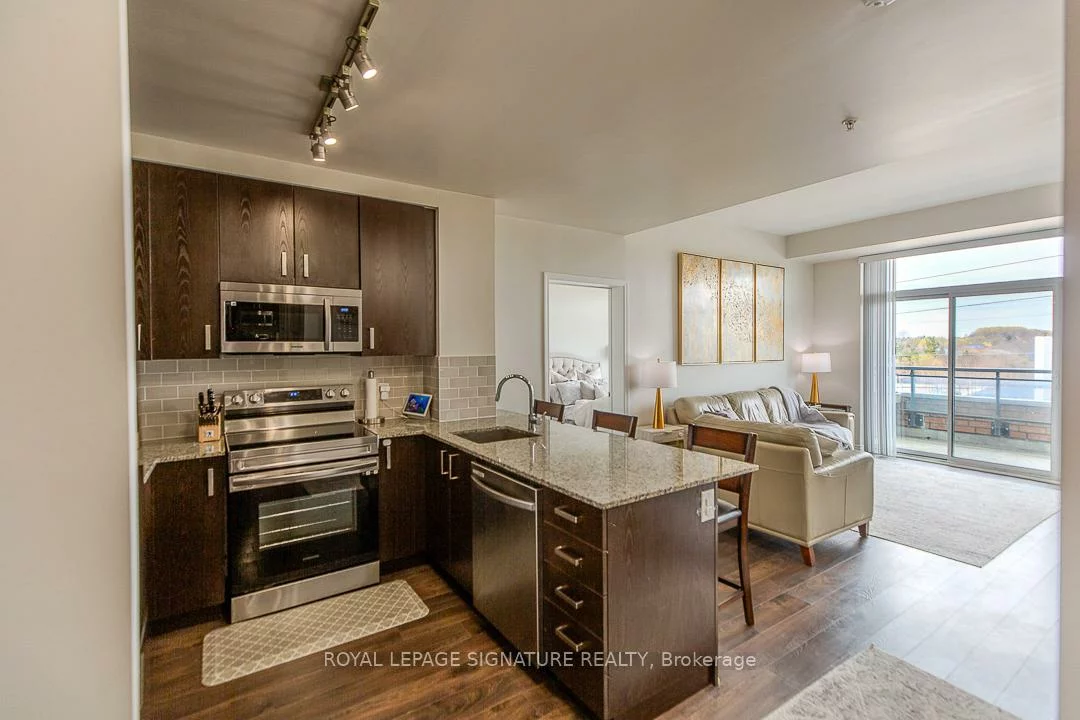 11611, Yonge, Jefferson, Richmond Hill