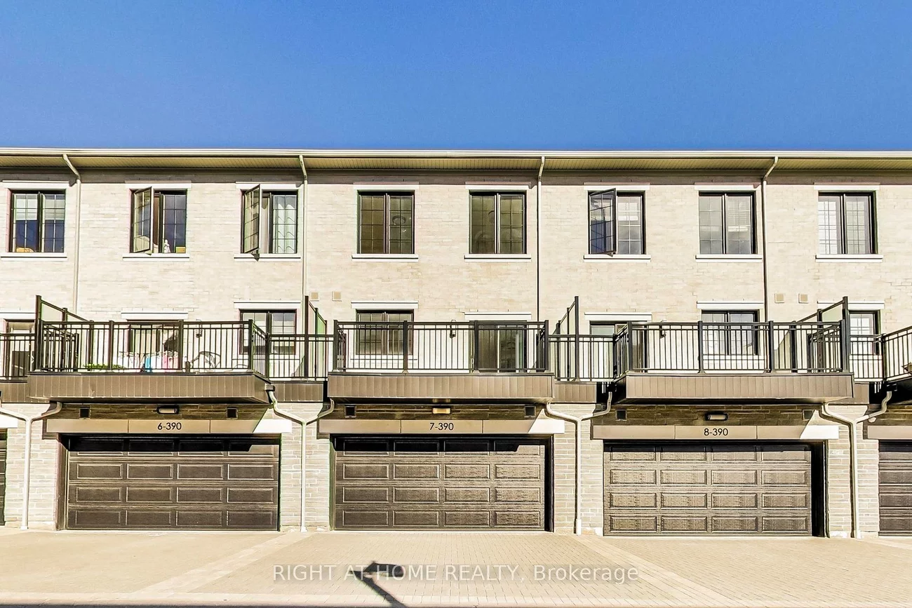 390, Highway 7, Doncrest, Richmond Hill