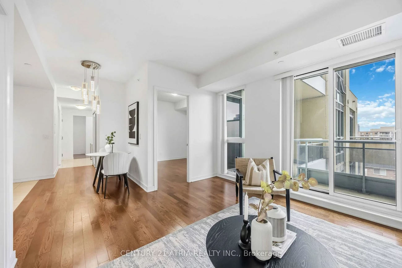9199, Yonge, Langstaff, Richmond Hill