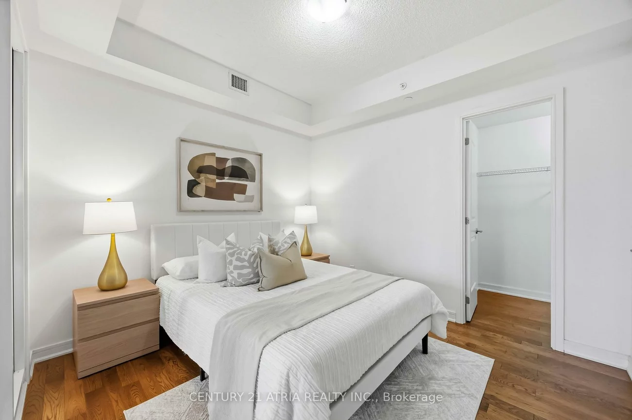 9199, Yonge, Langstaff, Richmond Hill