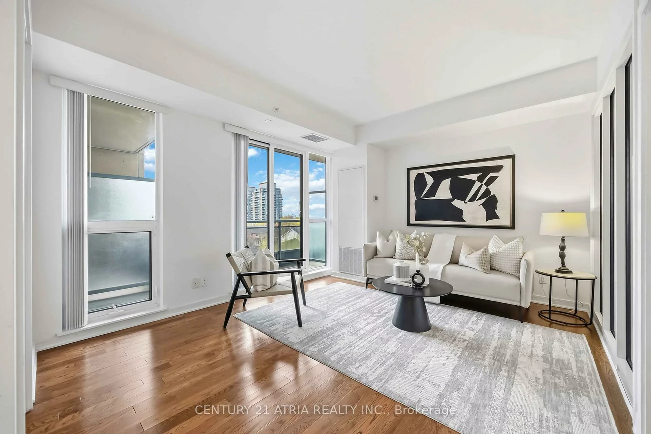 9199, Yonge, Langstaff, Richmond Hill