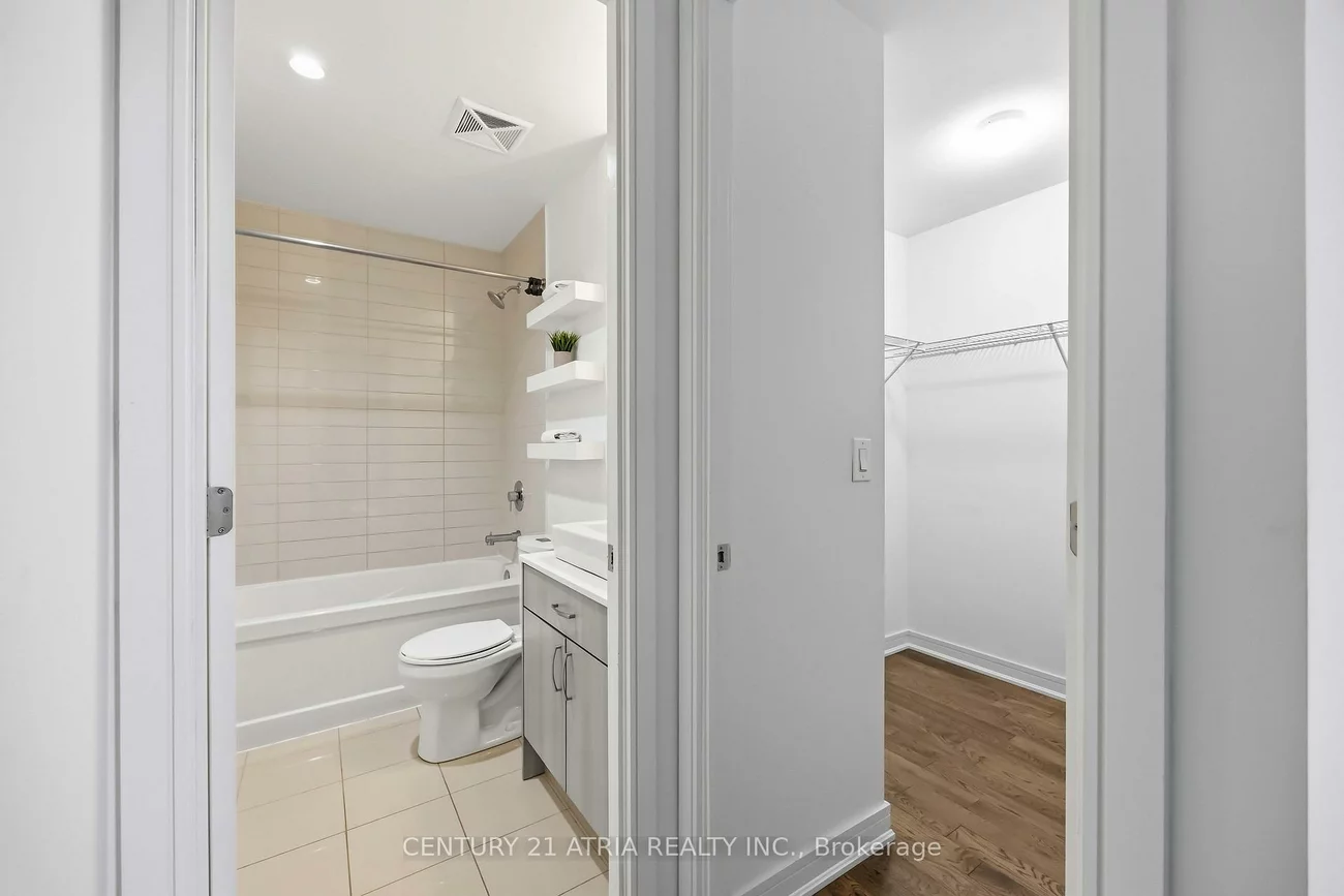 9199, Yonge, Langstaff, Richmond Hill