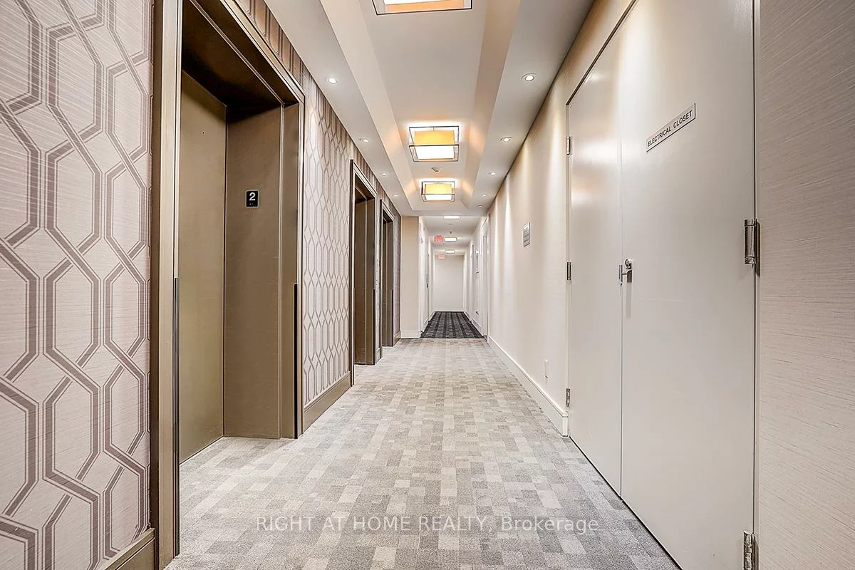 9201, YONGE, Langstaff, Richmond Hill