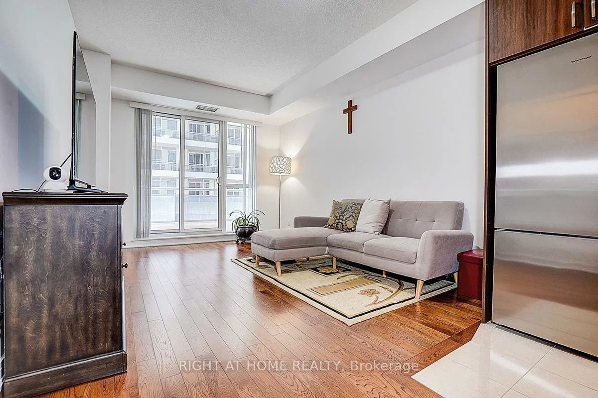 9201, YONGE, Langstaff, Richmond Hill