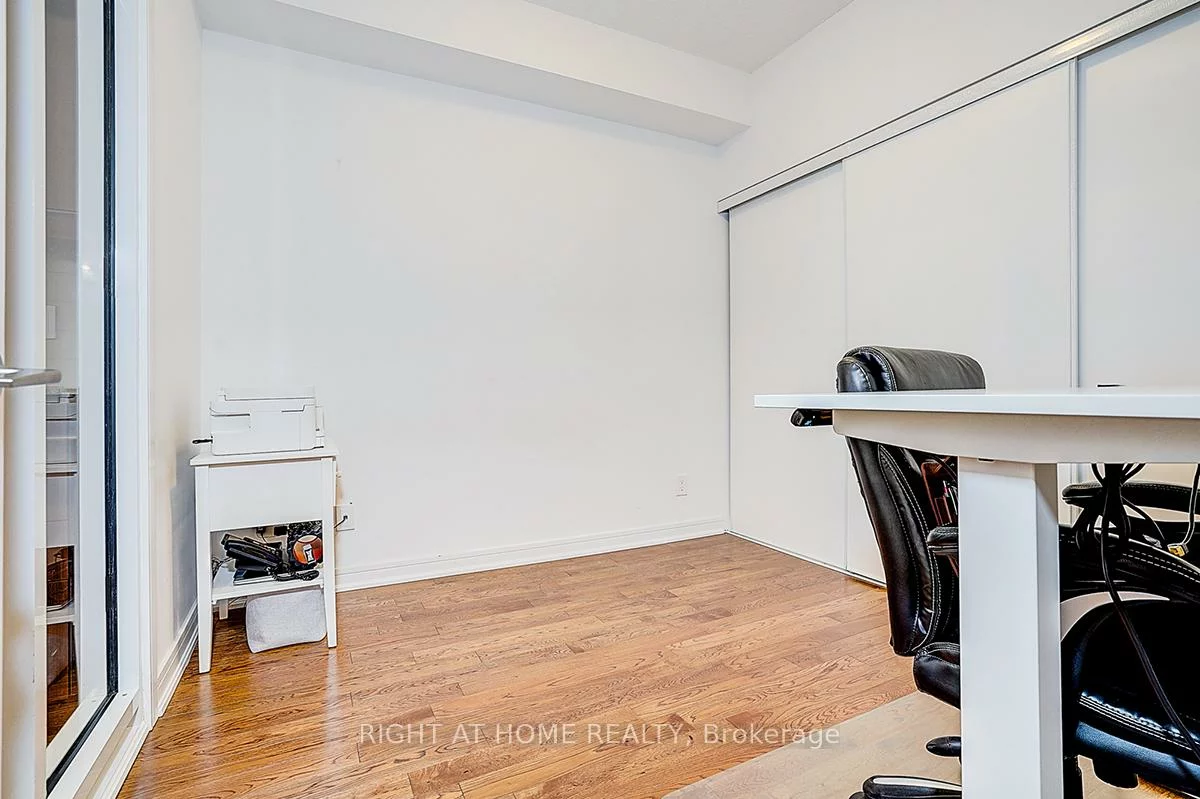 9201, YONGE, Langstaff, Richmond Hill