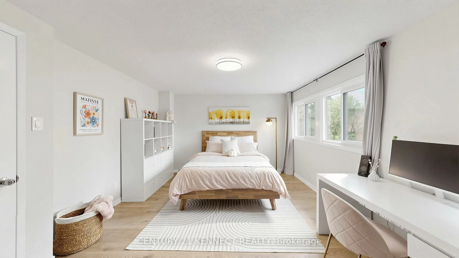 260, Avenue, North Richvale, Richmond Hill