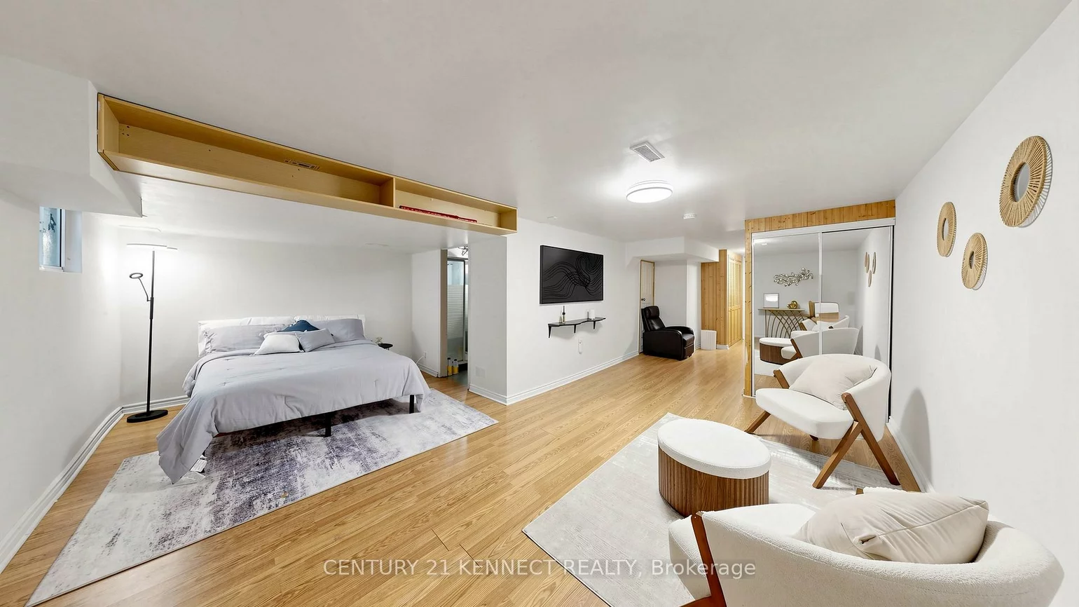 260, Avenue, North Richvale, Richmond Hill