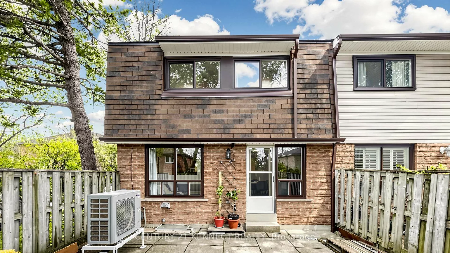 260, Avenue, North Richvale, Richmond Hill
