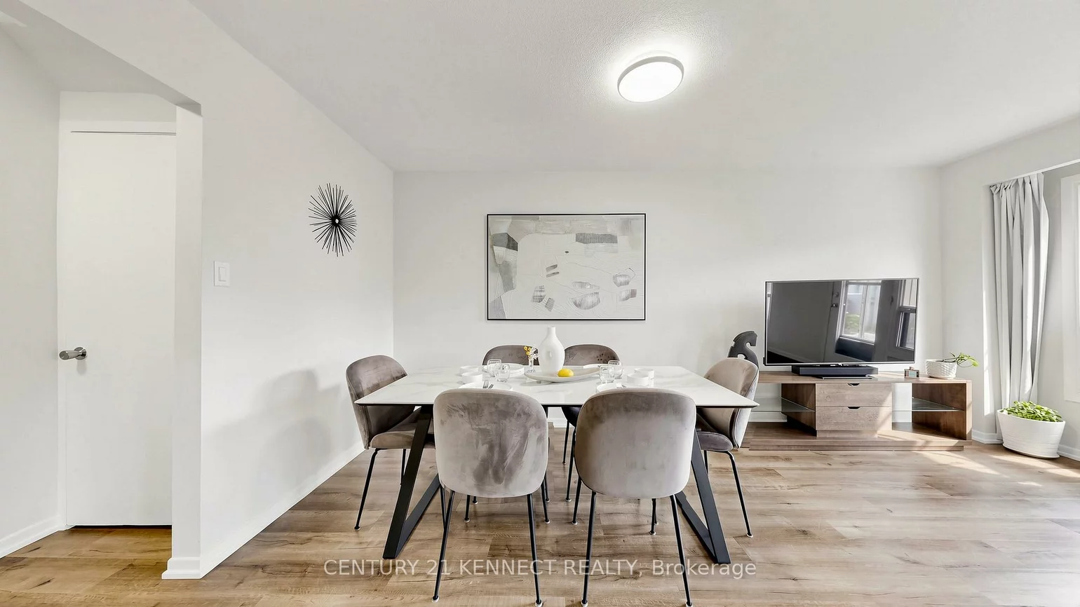 260, Avenue, North Richvale, Richmond Hill
