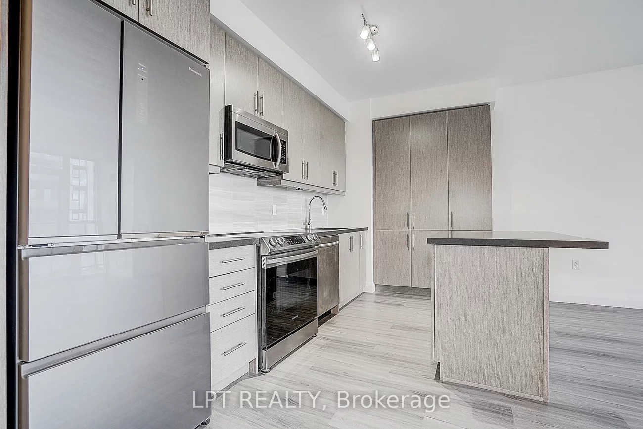 75, Oneida, Langstaff, Richmond Hill