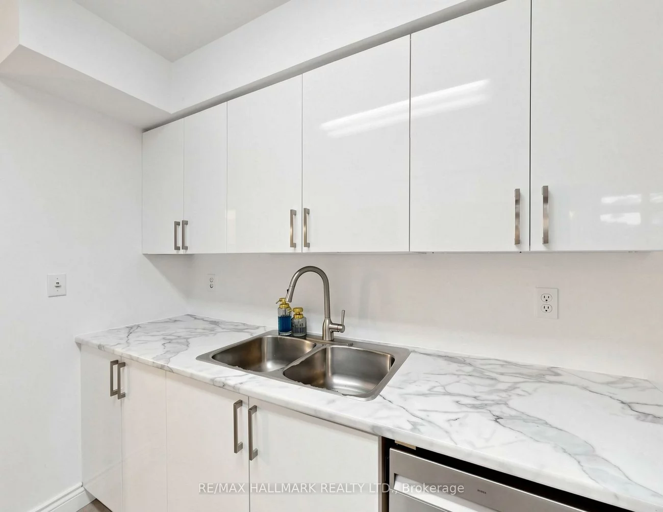 3, Ellesmere, Langstaff, Richmond Hill