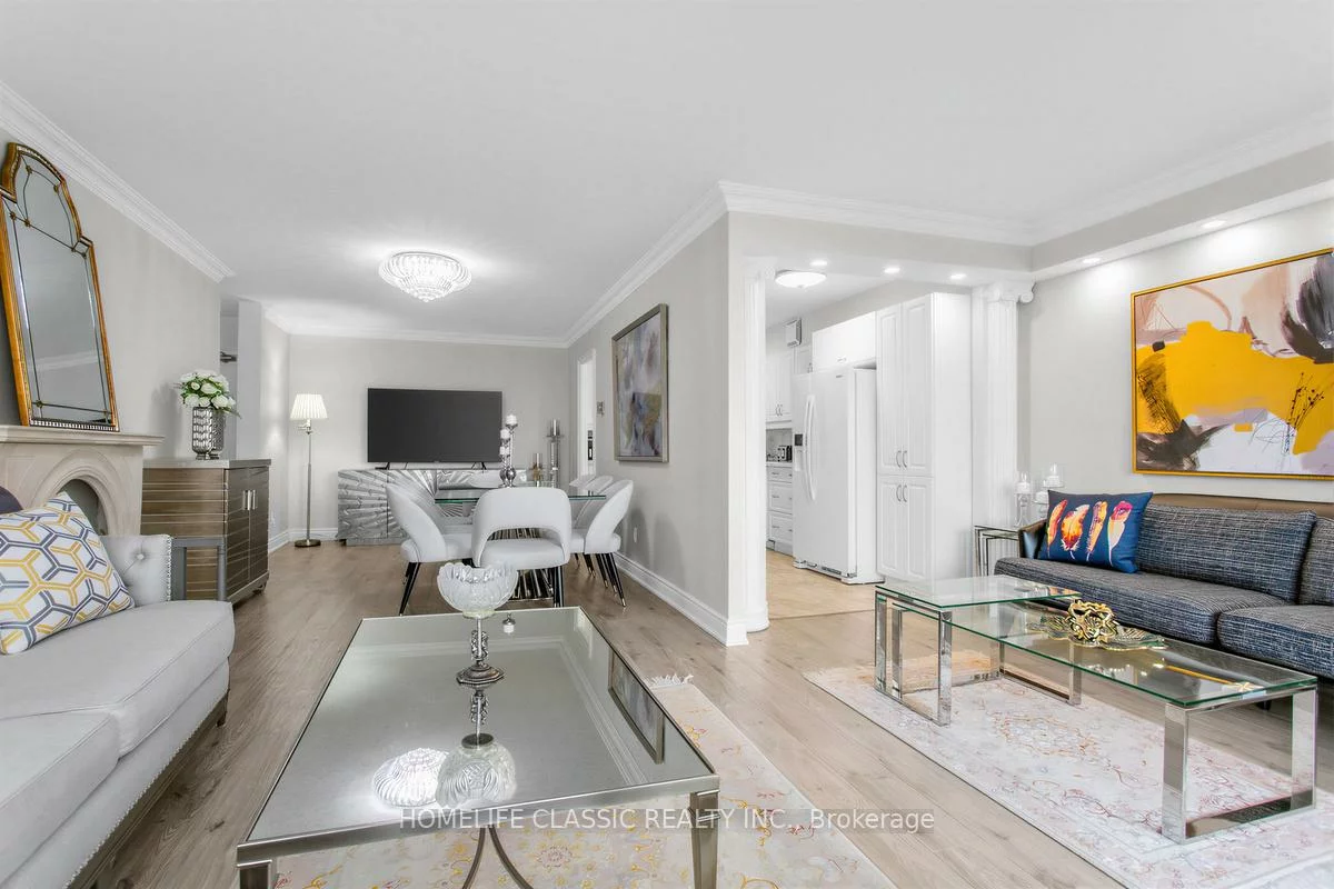40, Baif, North Richvale, Richmond Hill