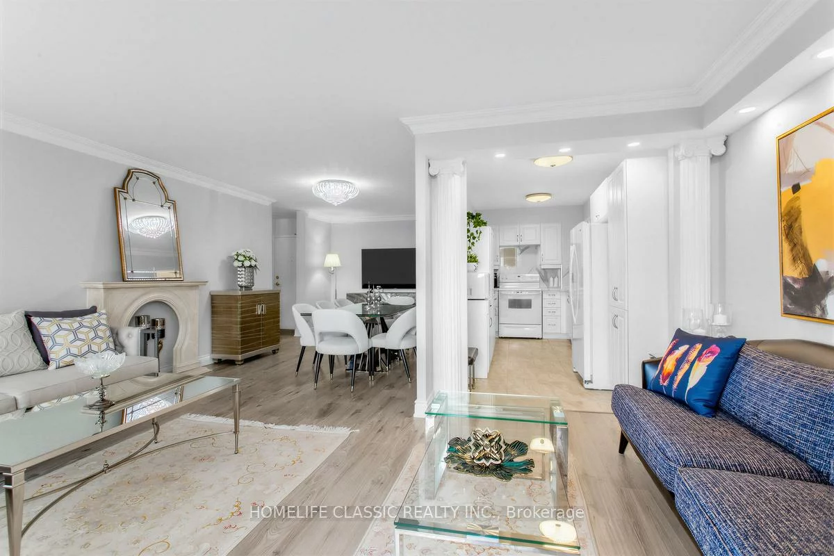 40, Baif, North Richvale, Richmond Hill