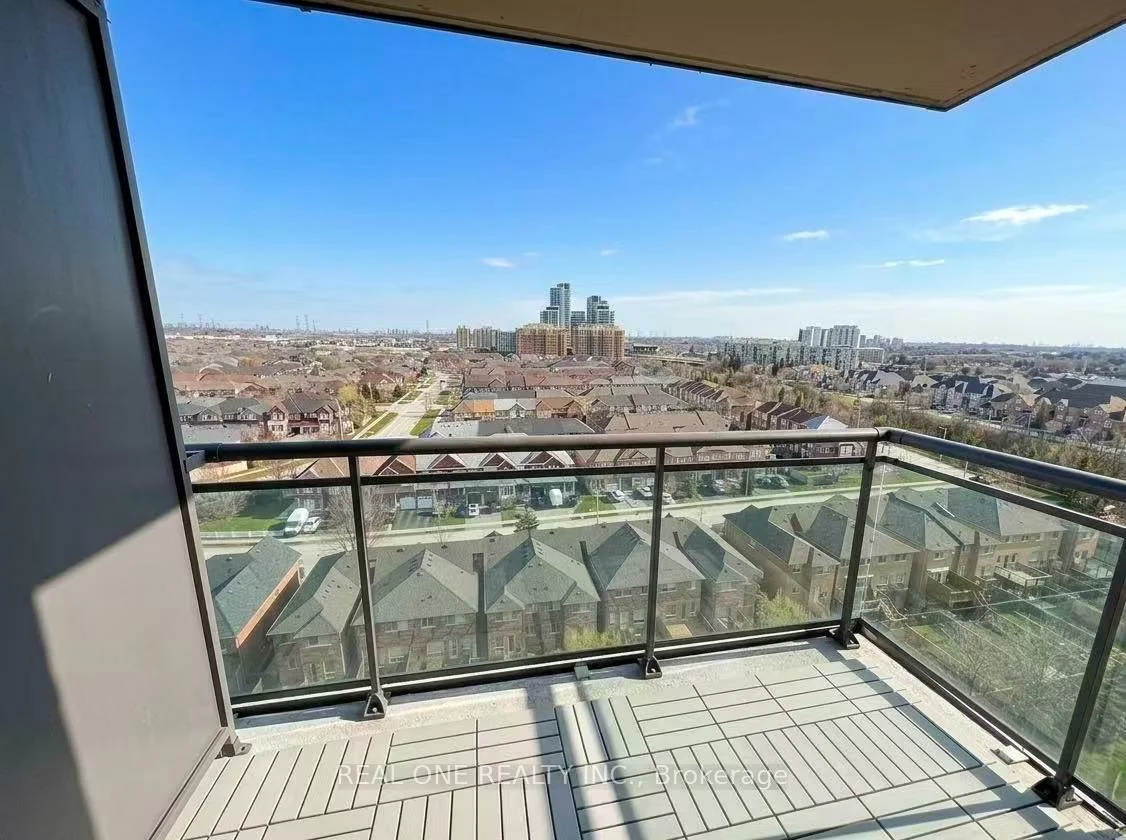 310, Red Maple, Langstaff, Richmond Hill