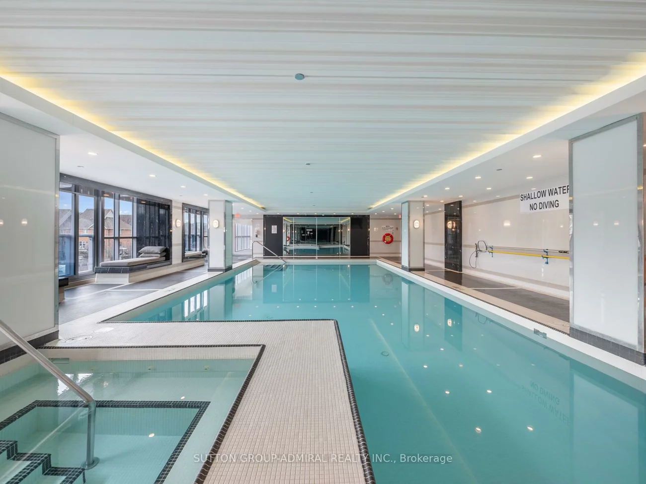 9471, Yonge, Observatory, Richmond Hill