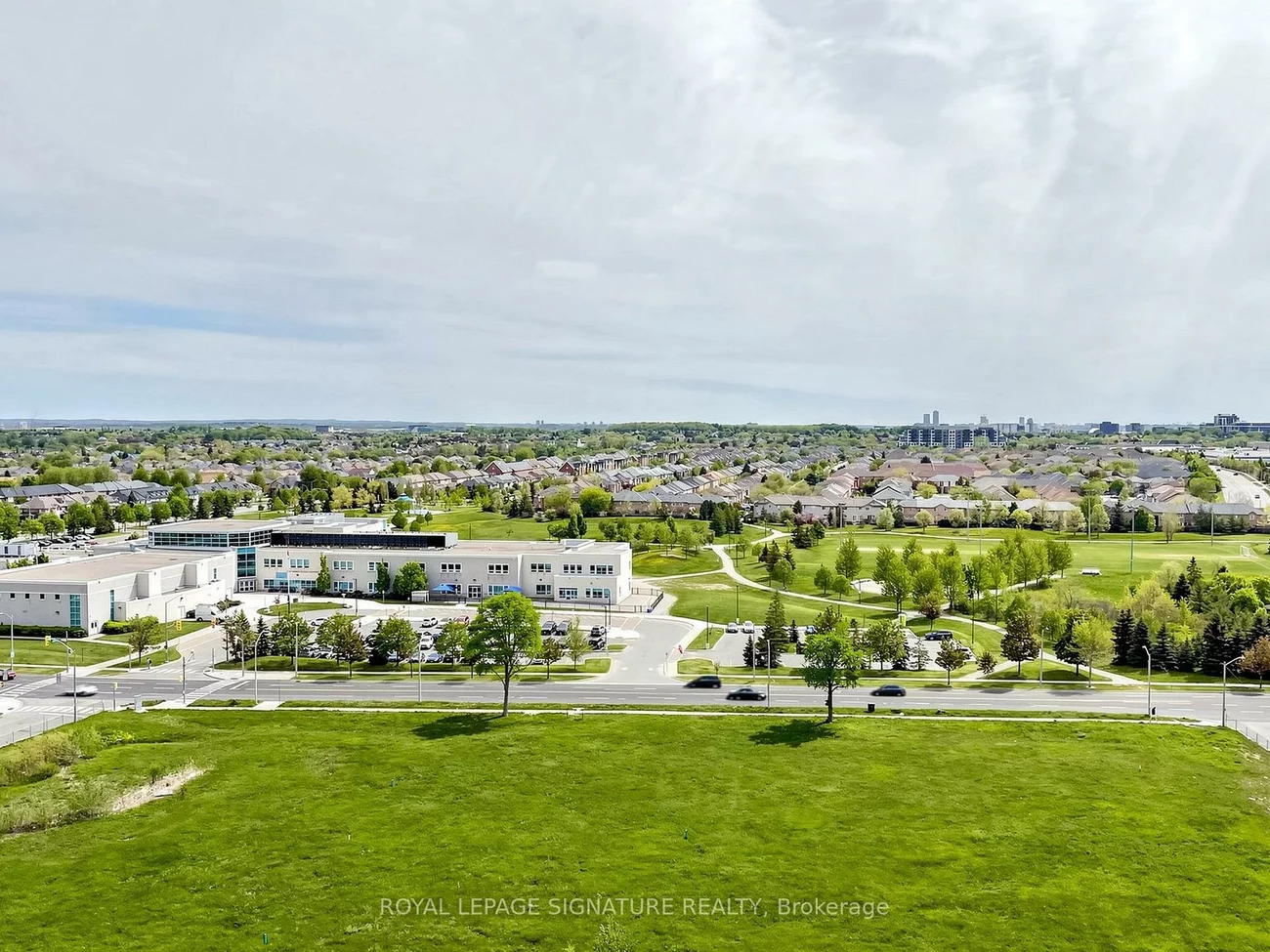 55, Oneida, Langstaff, Richmond Hill