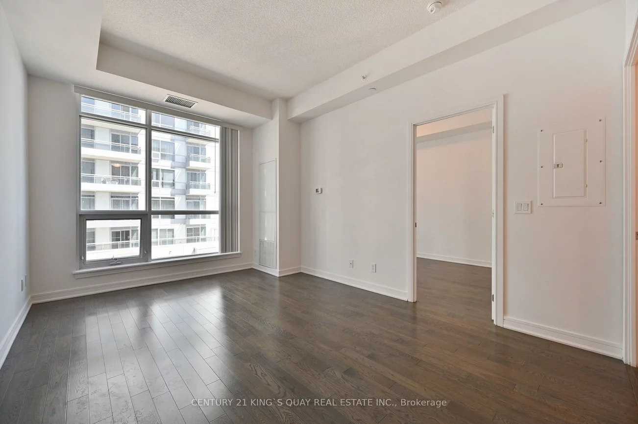 9199, Yonge, Langstaff, Richmond Hill
