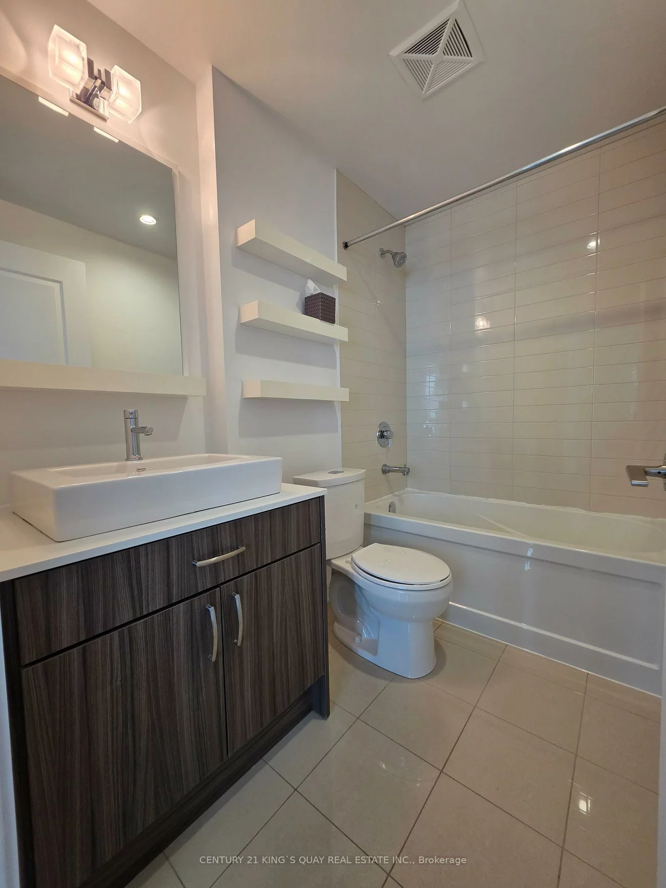 9199, Yonge, Langstaff, Richmond Hill
