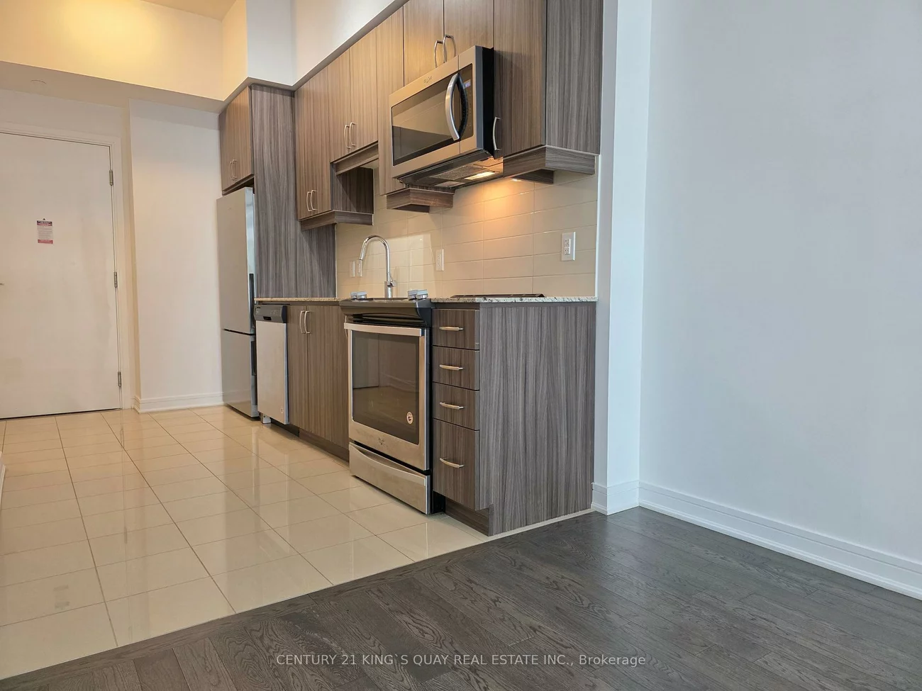 9199, Yonge, Langstaff, Richmond Hill