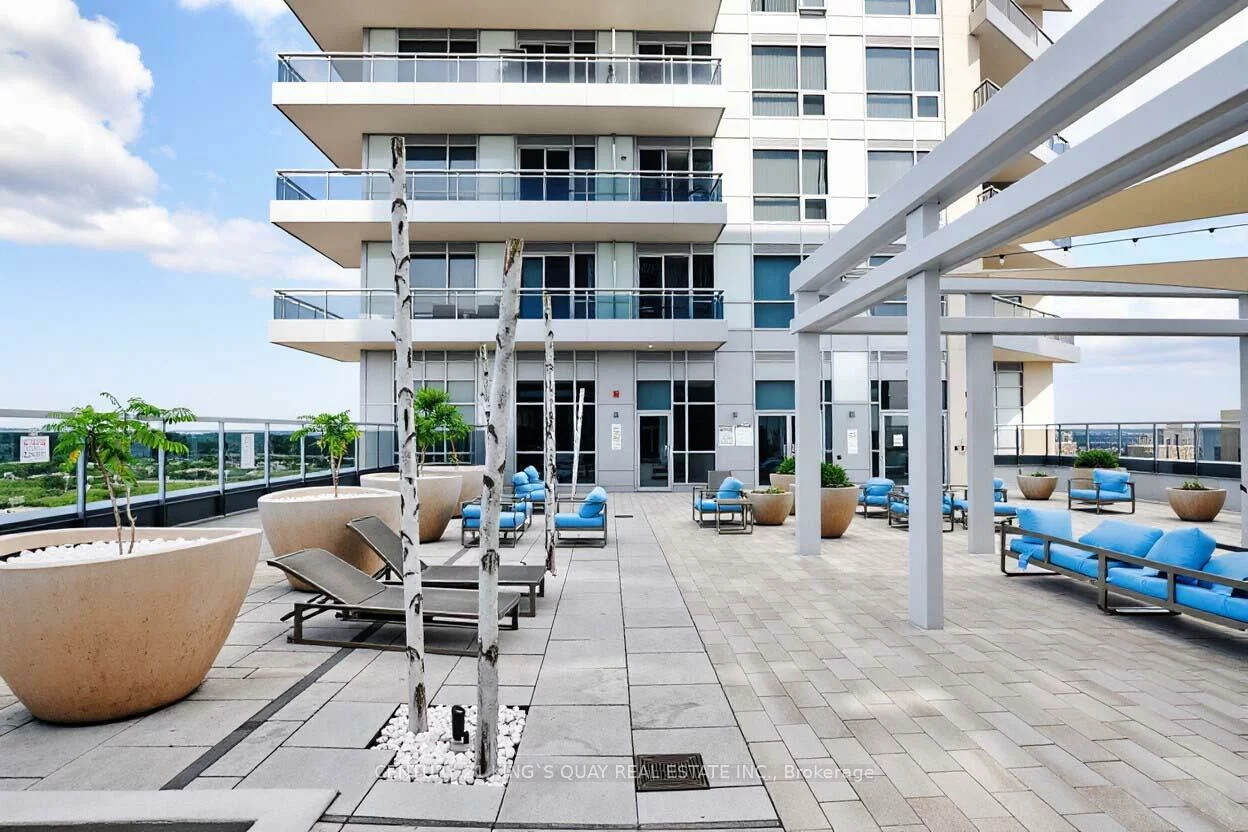 9199, Yonge, Langstaff, Richmond Hill